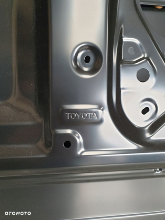 Drzwi Prawe Przód Toyota BZ4X - 7