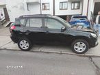 Toyota RAV4 - 7