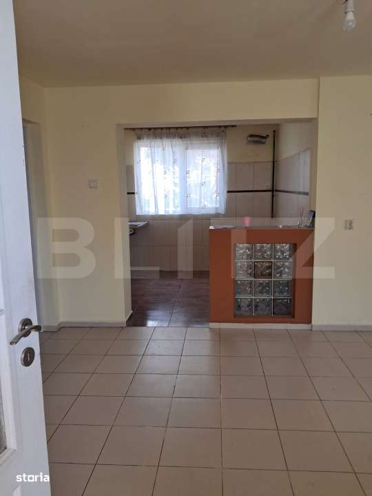Casa cu 3 camere, 88 mp, teren 240 mp, zona Liceului Economic Suceava - Imagine principală: 5/8
