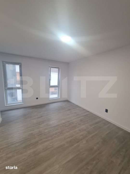 Apartament 2 camere, 58 mp, bucatarie inchisa, lift, incalzire in pard - Imagine principală: 2/10