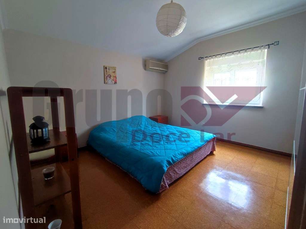 Moradia Isolada T5 com Garagem e anexo em Quinta do Conde-33