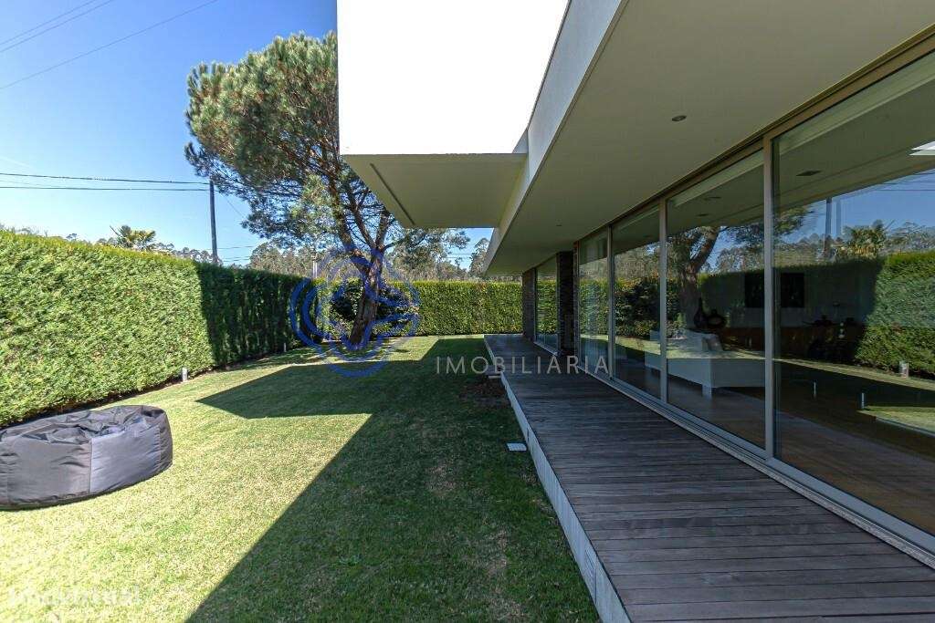 Elegância Contemporânea e Sustentabilidade em Gemeses, moradia T4 , ja - Grande imagem: 4/60