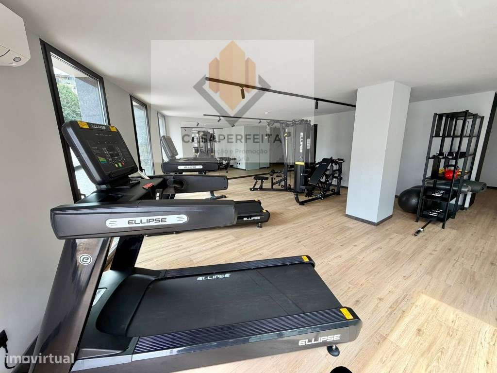 Apartamento T2 de Luxo com Varanda, Lugar de Garagem e Arrumo - Jun...-38