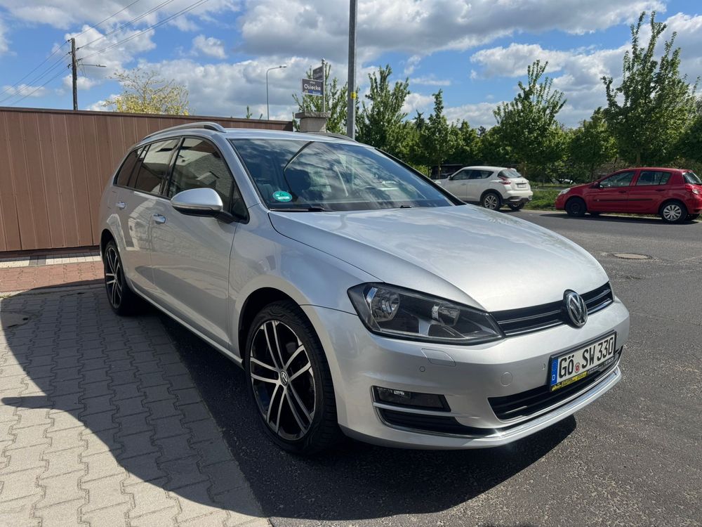 Volkswagen Golf VII 2.0 TDI BlueMotion Technology Allstar 2016