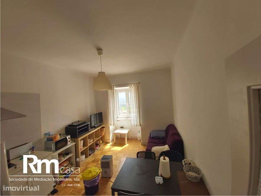 excelente prédio na Av. Emidio Navarro, junto ao Parque da Cidade-33