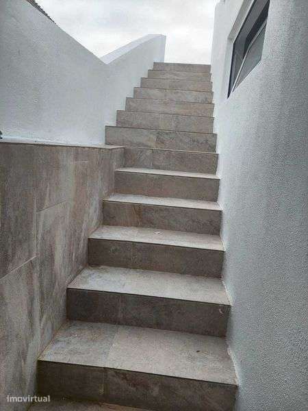 Moradia no Reguengo grande tipo loft - Grande imagem: 4/10