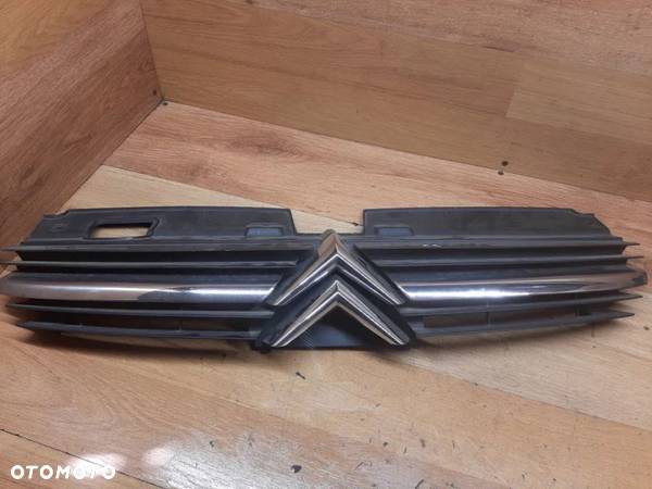 grill atrapa citroen c5 - 1