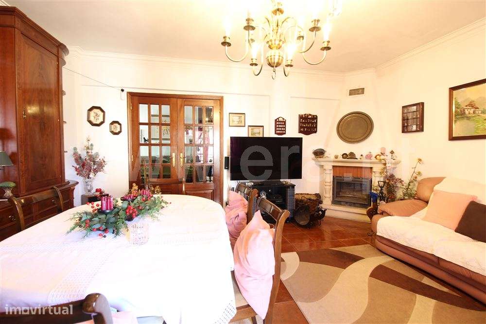 Moradia Geminada T3, Venda-10