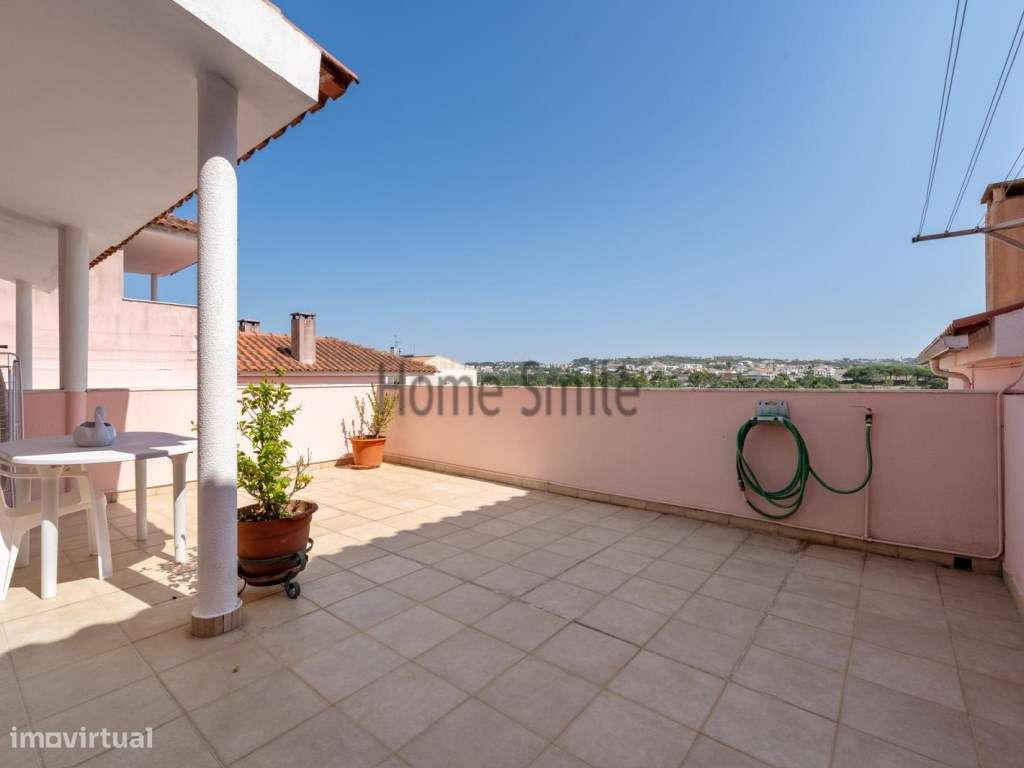 T3+1 COM 2 TERRAÇOS. ANEXO COM PISCINA - Grande imagem: 4/60