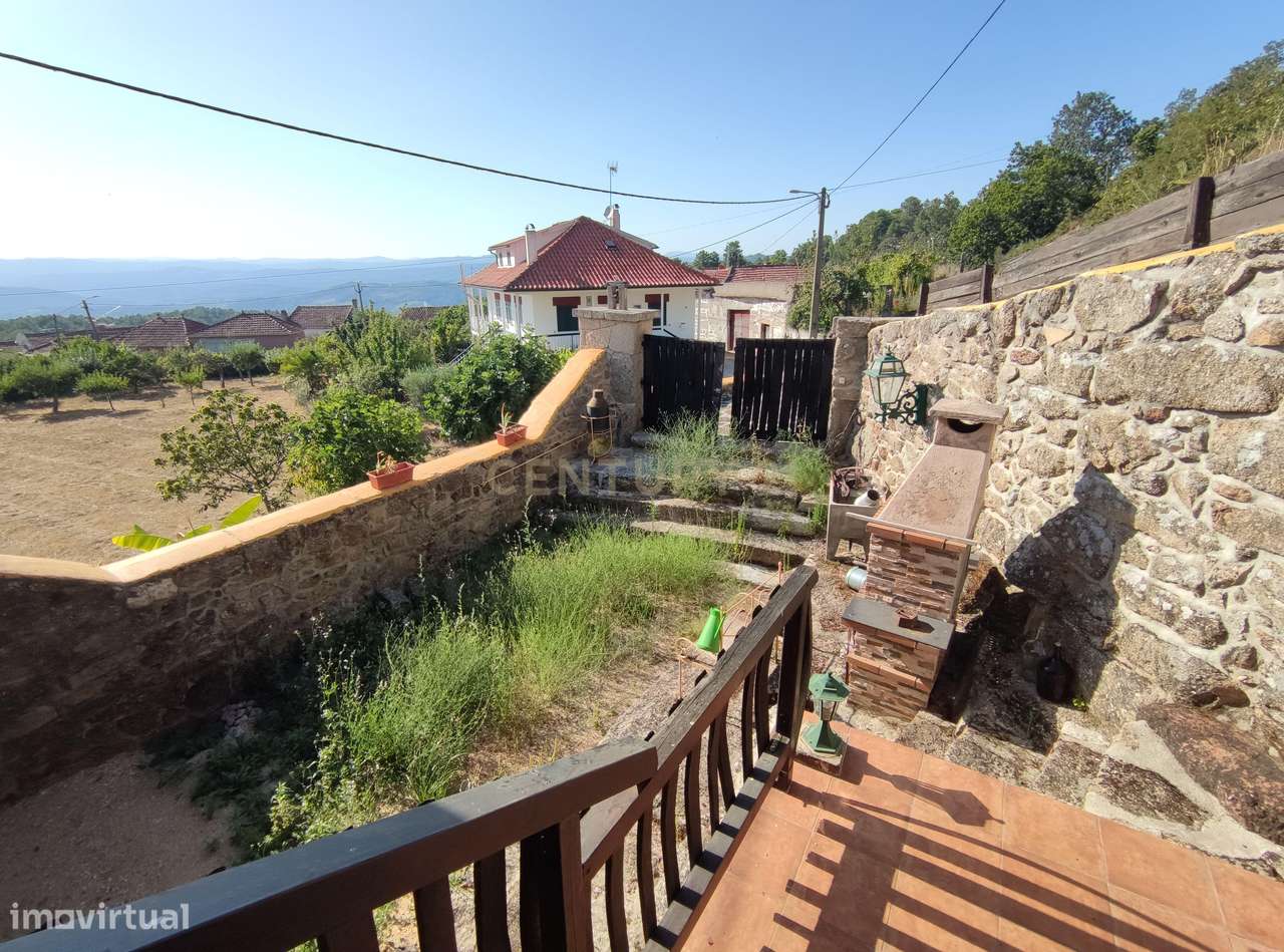 Refúgio Transmontano com Vista Deslumbrante – T2 Tradicional em pedra - Grande imagem: 4/20