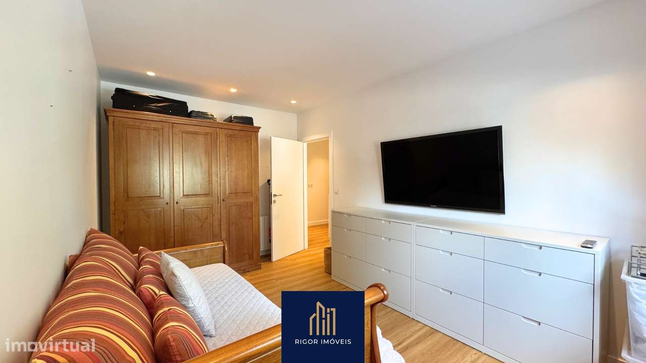 Apartamento T4 Zona Balnear Póvoa de Varzim, Avenida Santos Graça-25