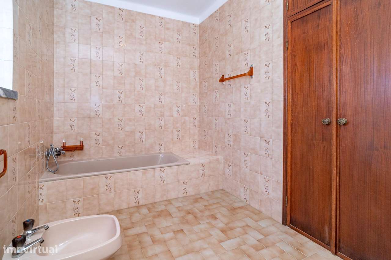 Moradia T3 na Gramela, Pombal-25