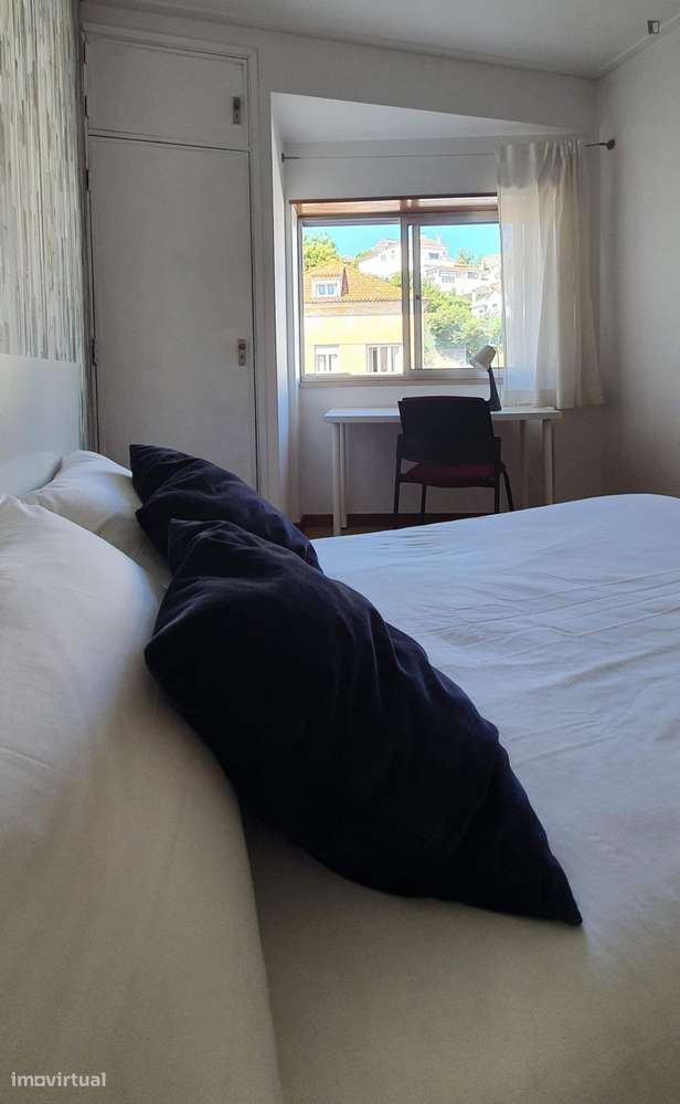 Quarto - localizado em  Coimbra - Grande imagem: 3/20