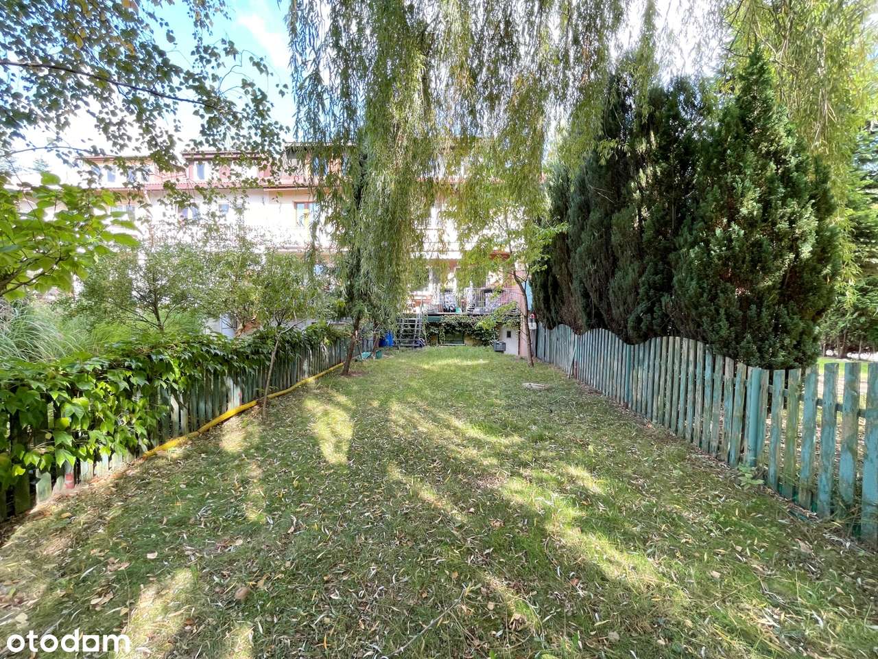 Kompaktowy szereg do zamieszkania !-11