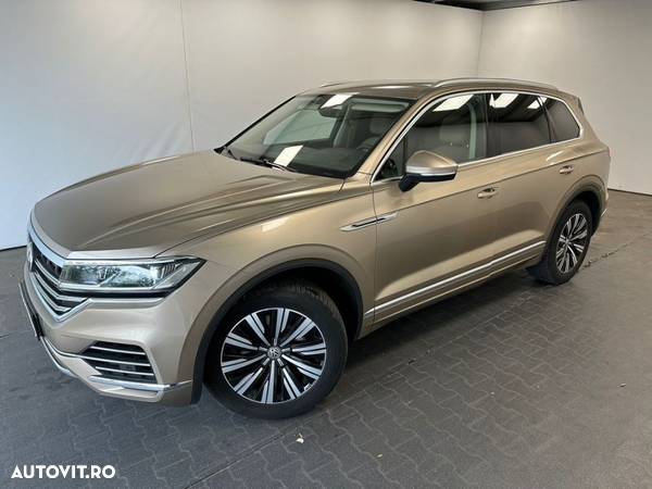 Volkswagen Touareg V6 TDI - 18