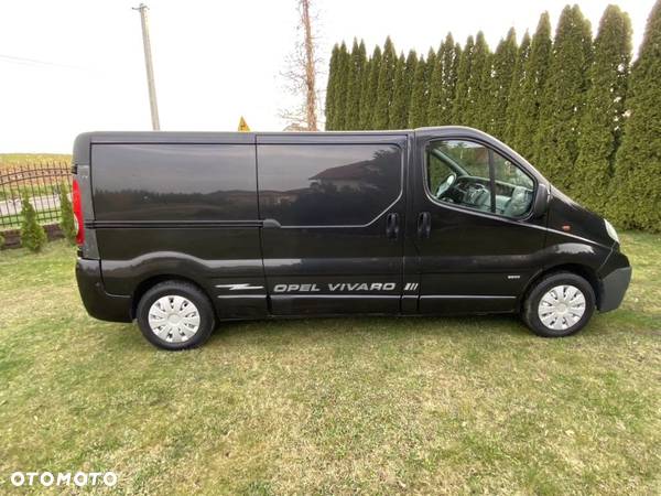 Opel Vivaro - 8