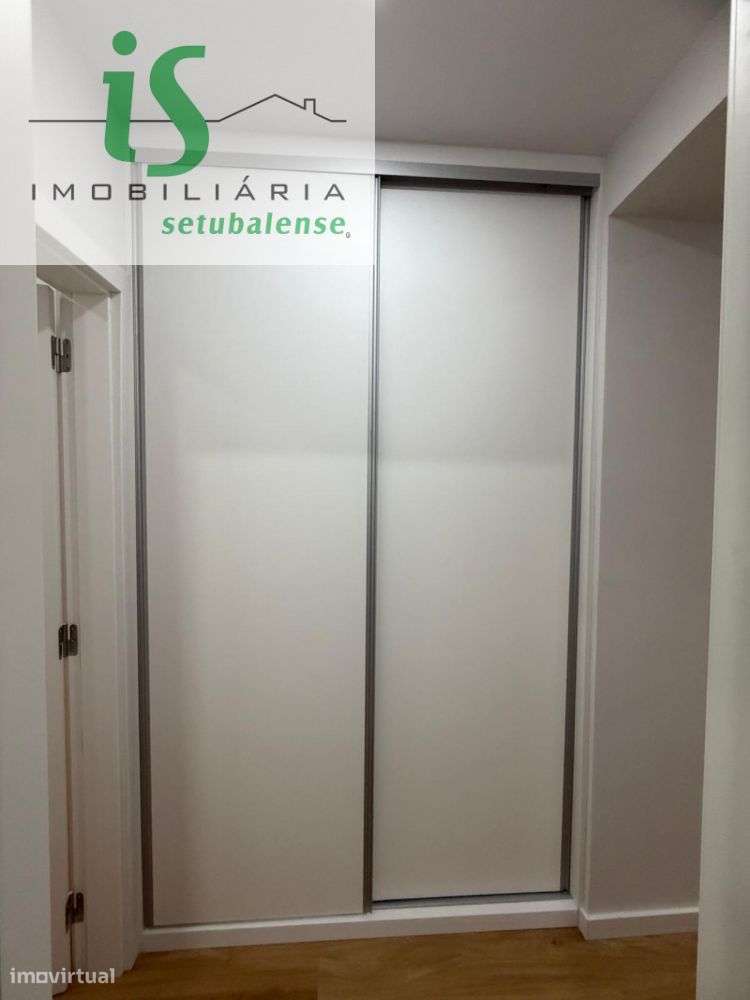 MORADIA PARA VENDA NO BAIRRO DA CONCEIÇÃO EM SETÚBAL-20