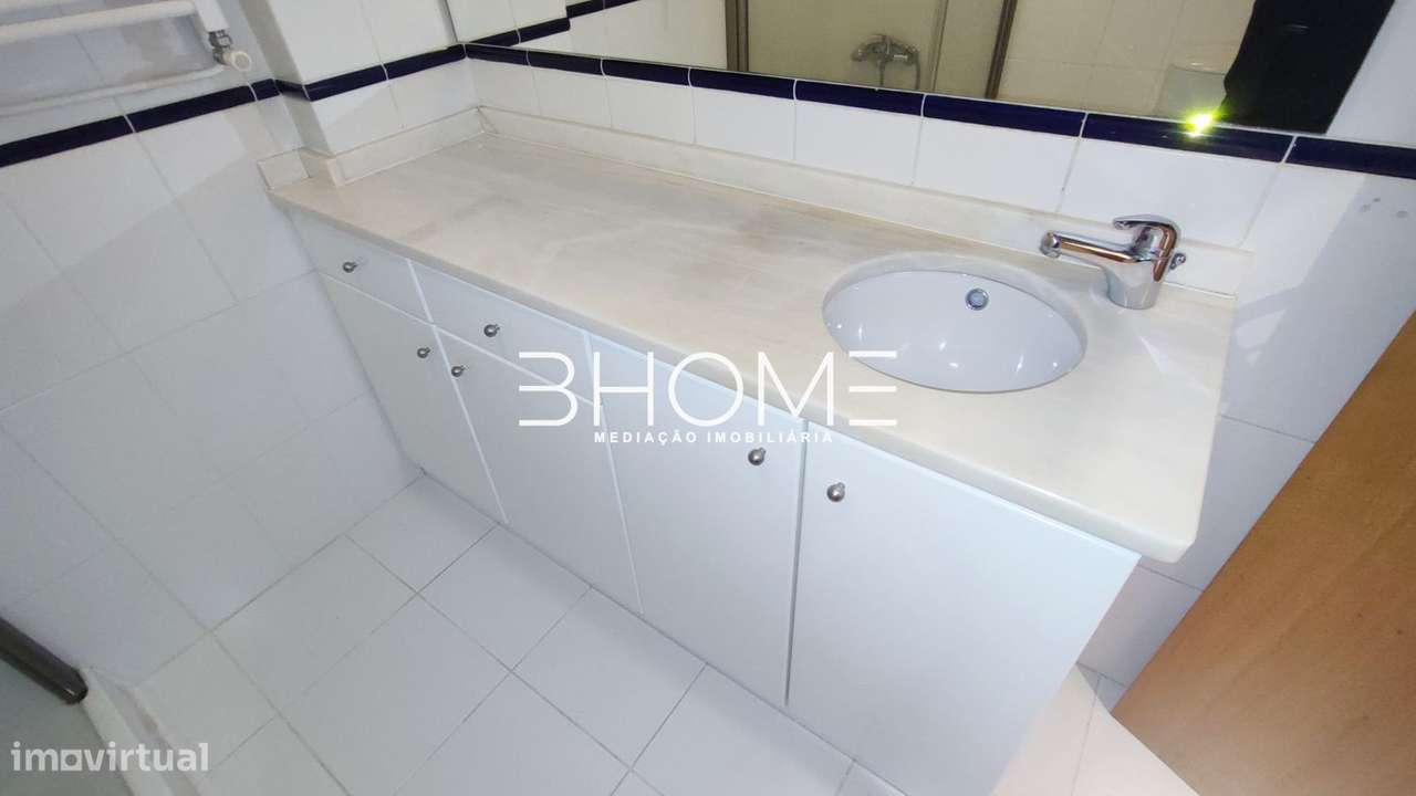 T3 com garagem em S. Vicente próximo do Centro-11