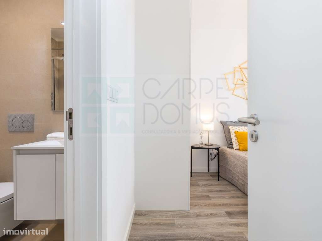 Apartamento T3 Totalmente remodelado, em Benfica - Lisboa-24