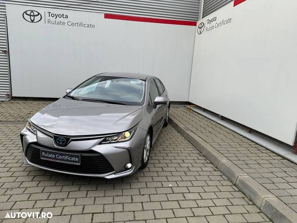 Toyota Corolla 1.8 HSD Dynamic - 1