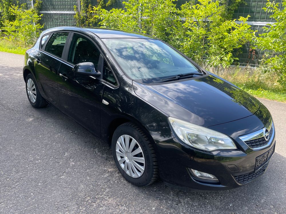 Opel Astra J (2009-2019) 1.4 Turbo Active 2012