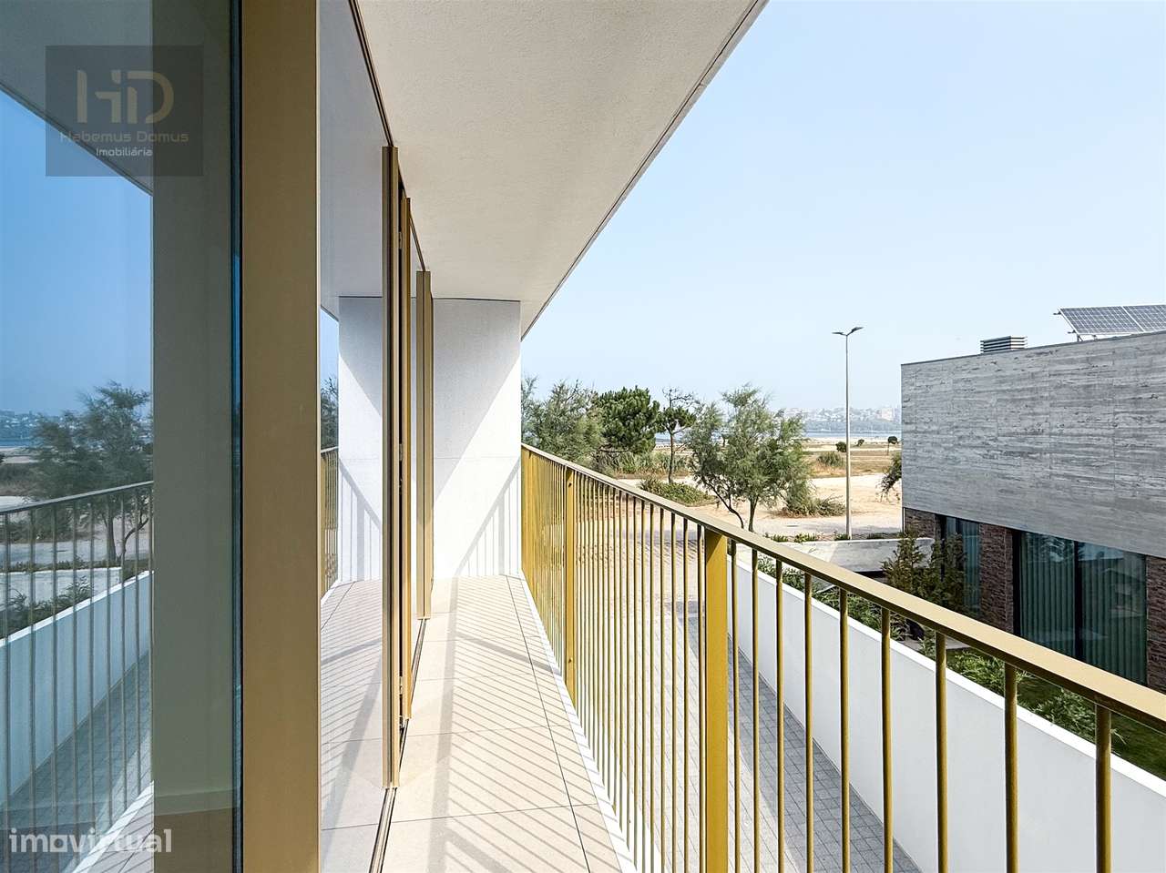 Apartamento T2 de luxo com vista mar e rio em Canidelo-25