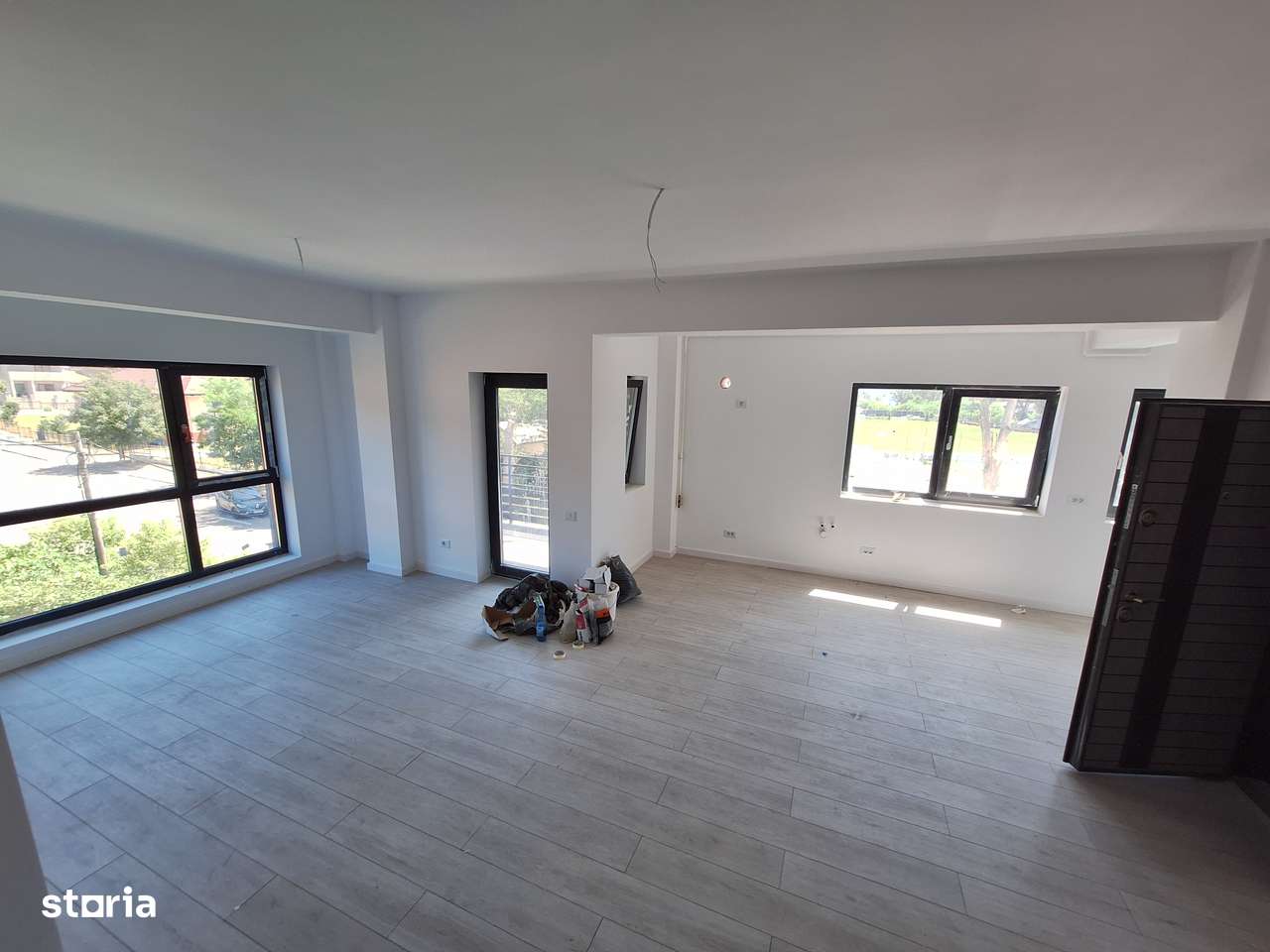3 camere într un  bloc nou zavoi et 1, garaj - Imagine principală: 4/9