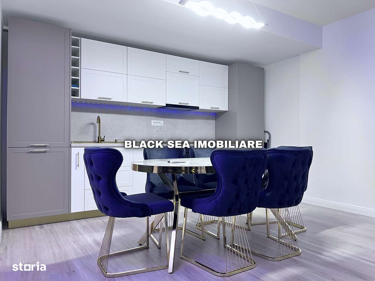 Apartament 3 camere de vanzare - Frontal Mare - Ocazie-2