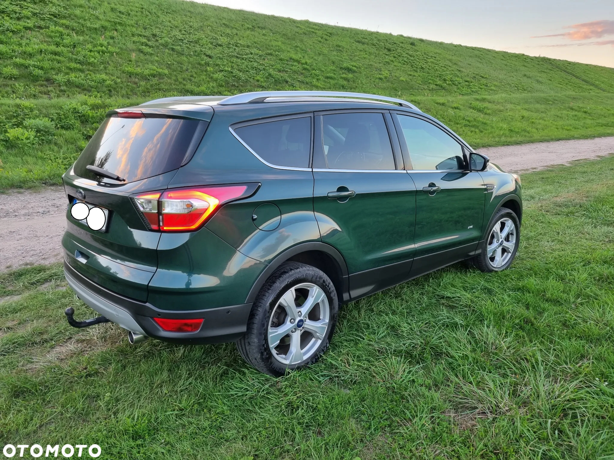 Ford Kuga 2.0 TDCi 4WD Titanium Plus - 12