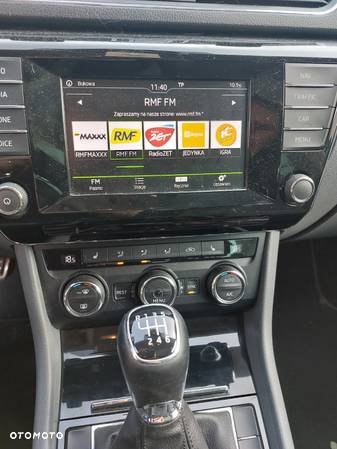 Skoda Superb 2.0 TDI Ambition - 14