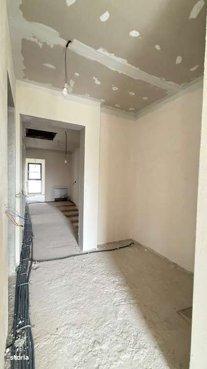 Duplex 4 camere, 173mp utili, 200mp teren liber, Floresti, zona Magnol-6