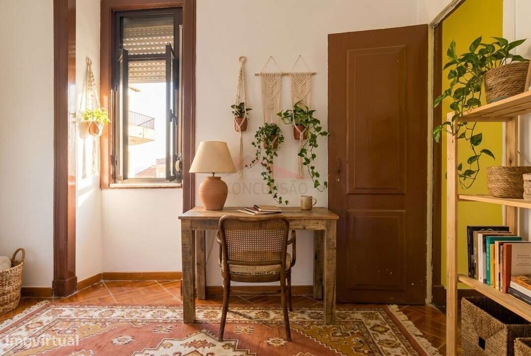 Apartamento em zona histórica de Lisboa-21