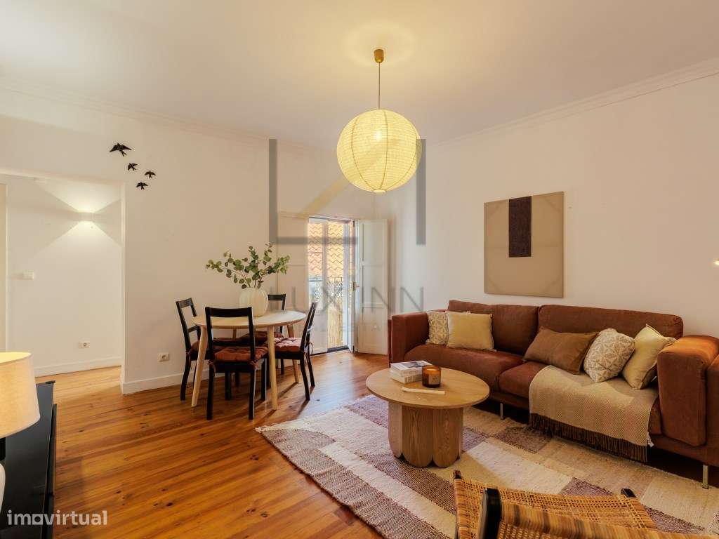 Apartamento T2 em Alfama, excelente localização-0