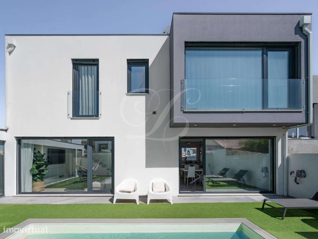 Moradia T3 c/ piscina e barbecue | Cascais-1