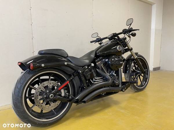 Harley-Davidson FXSB Breakout - 4