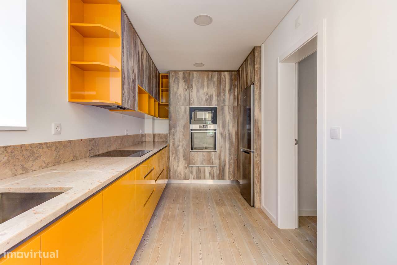 Apartamento T2 com 126m2 Terraço e Duas Suites - Prédio Villa Donella - Grande imagem: 5/22