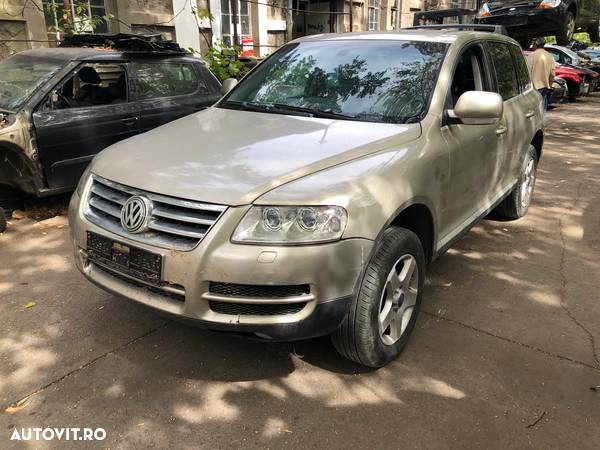 Dezmembrez VW Touareg 2.5 TDI automat - 4