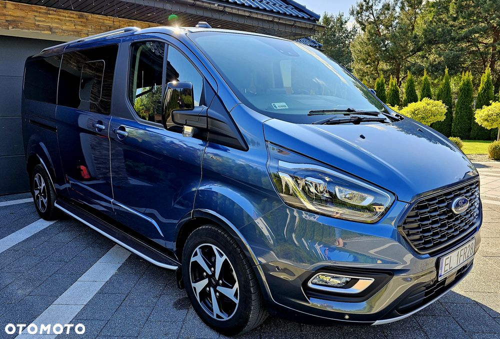 ford tourneo custom active