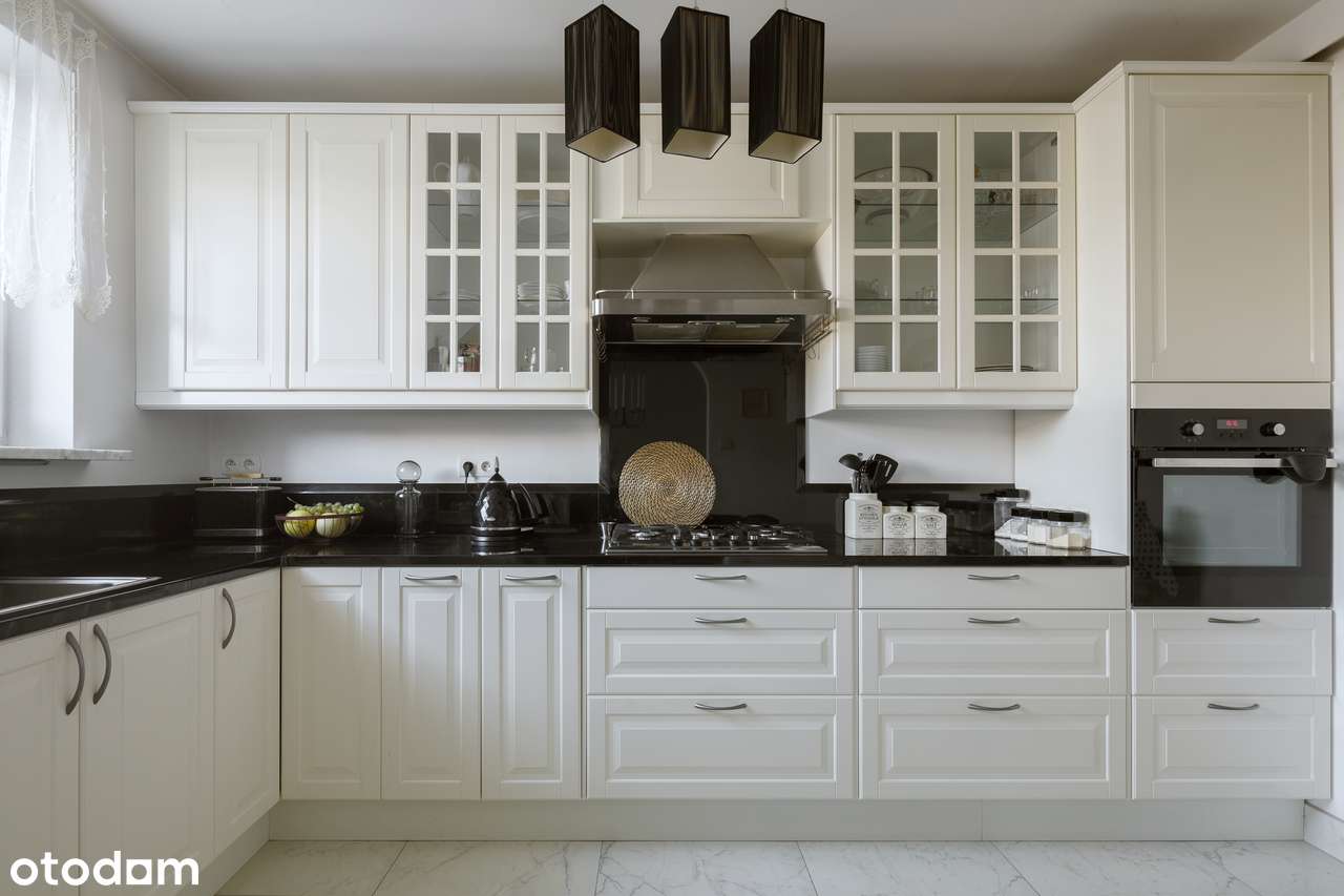 GOCŁAWEK do zamieszkania, własny garaż 0% PROWIZJI - Pełny obrazek: 1/13