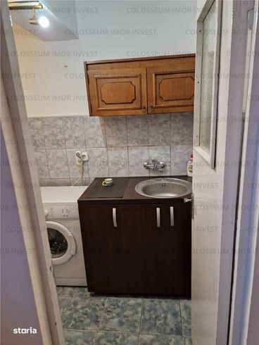 Garsoniera cu balcon centrala termica proprie zona Grivitei-2