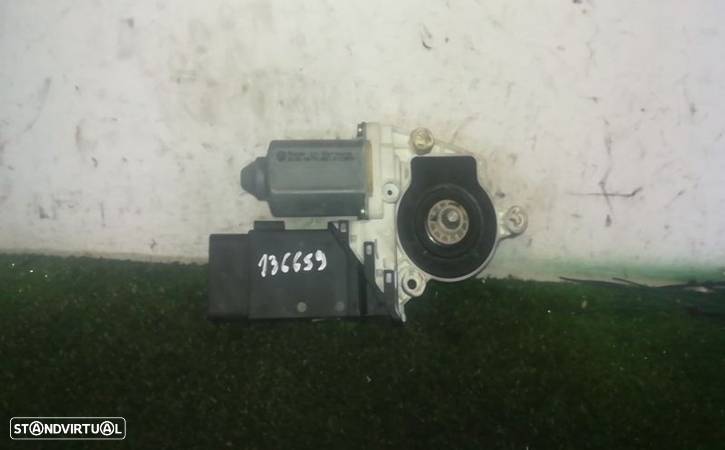 Motor De Elevador Frente Direito Volkswagen Golf Iv Variant (1J5) - 3