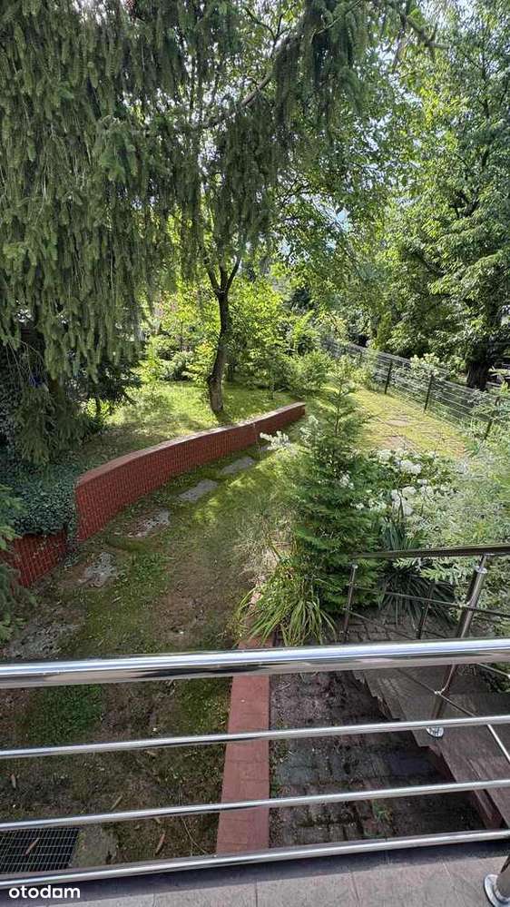 dom w zabudowie bliźniaczej - okol. Brzezińskiej-15