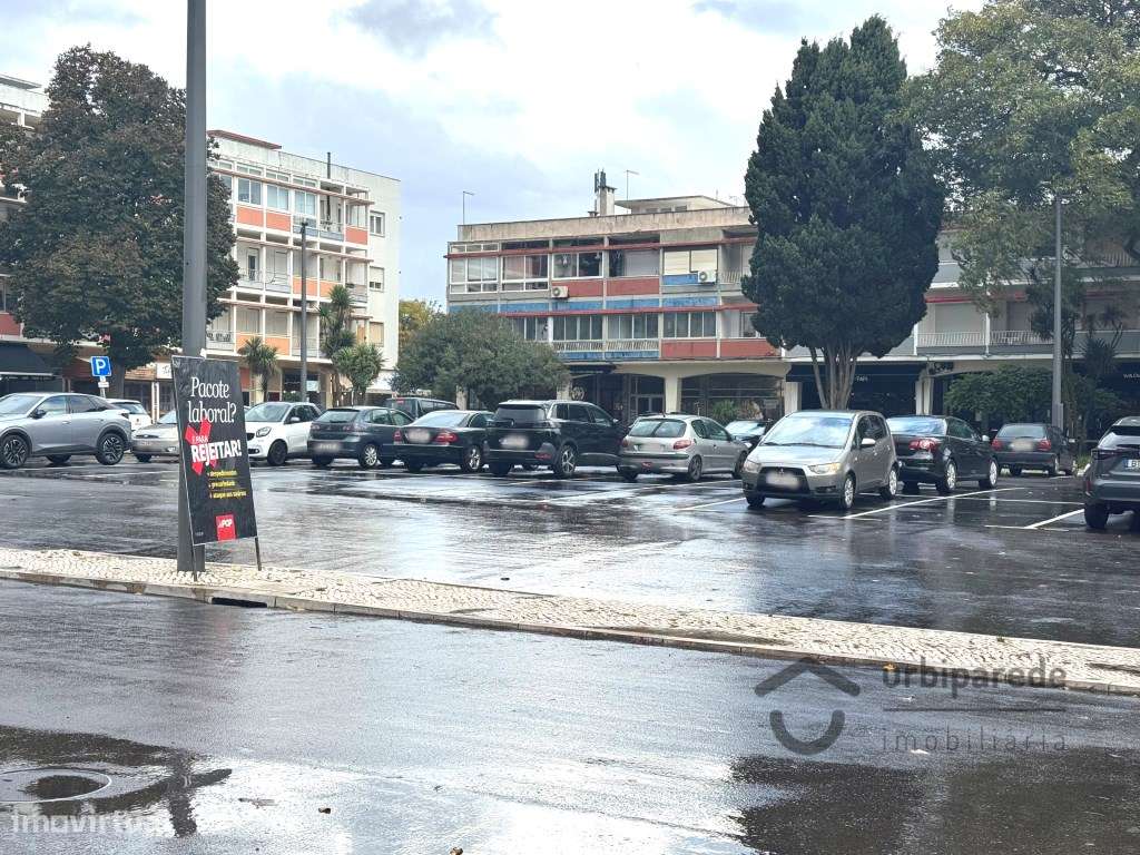 Apartamento T3 no Junqueiro, Parede. - Grande imagem: 4/30