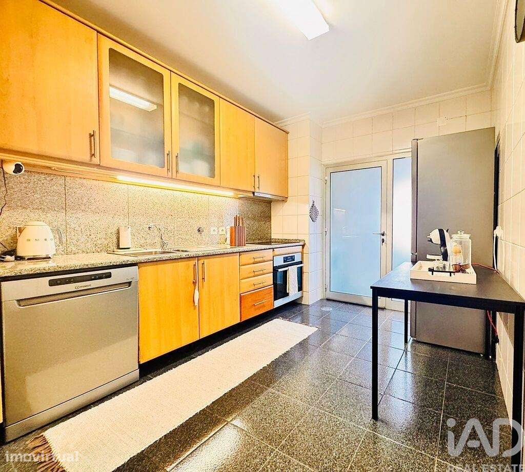 Apartamento T2 em Castêlo da Maia de 101 m2 - Grande imagem: 5/16