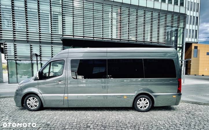 Mercedes-Benz Cuby Sprinter Vip Line 319 CDI 7+2 No. 468 - 3