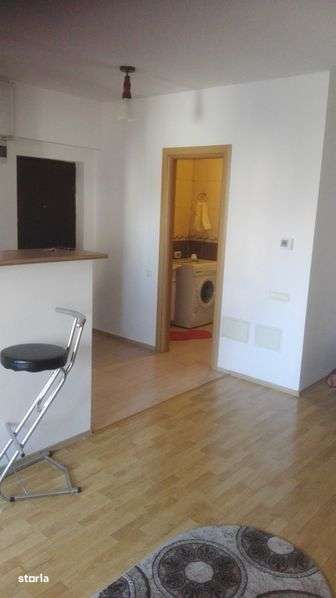 inchiriez garsoniera cocheta in drumul-taberei - Imagine principală: 5/8