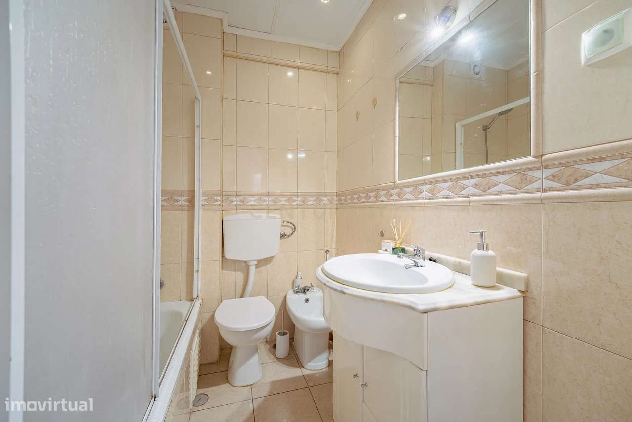 Apartamento T2 em Cacilhas – Excelente Localização-20