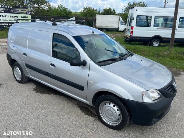 Dacia Logan Van - 1