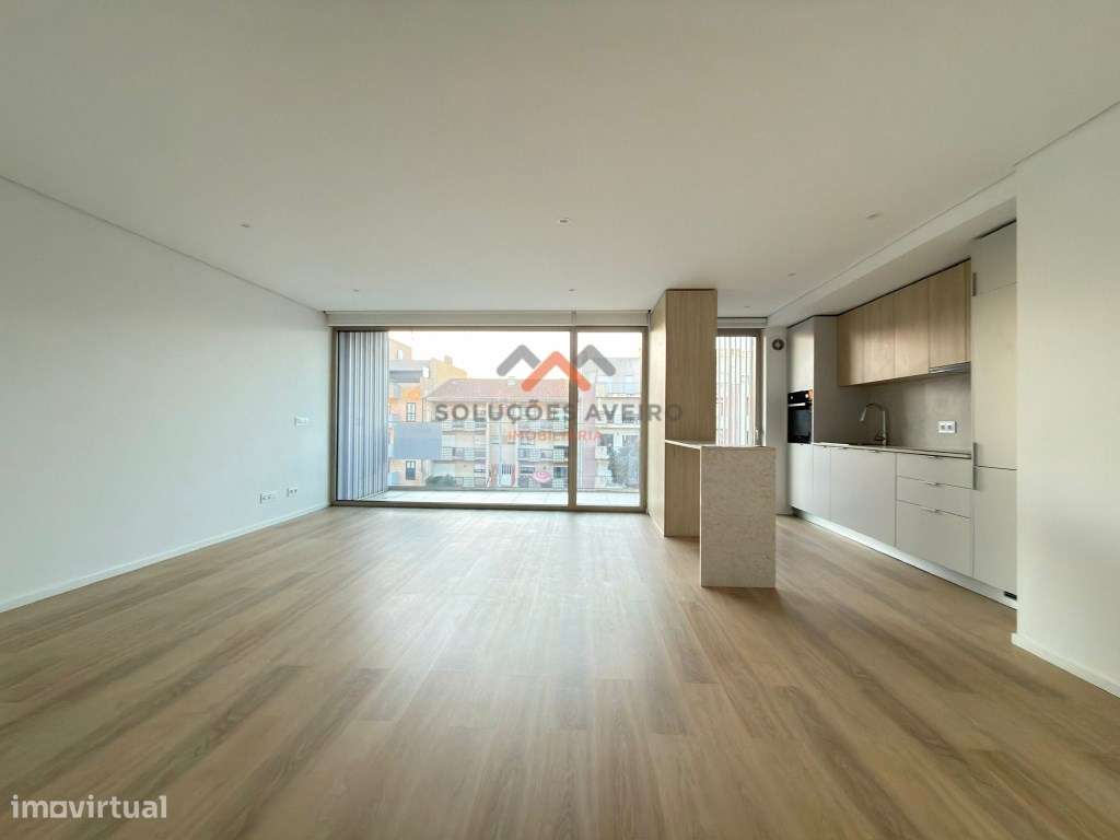 Apartamento T2 Novo - Praia da Barra - Grande imagem: 4/22