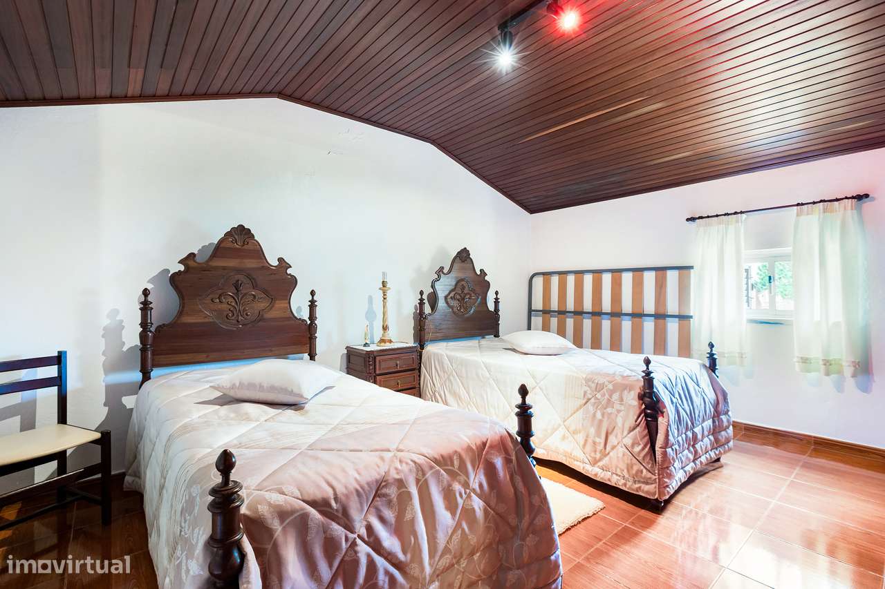 Quinta de 5.000m2 com moradia-7